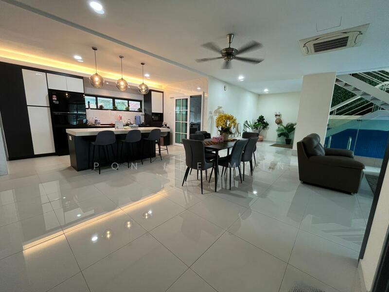 28 Residence @ Beverly Heights - 1