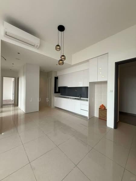 The Maple Residences - 3