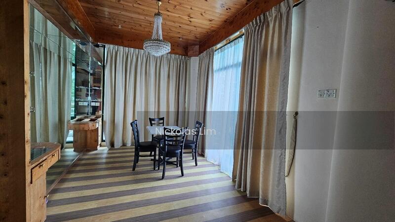 Sri Golden Bay Condominium - 3