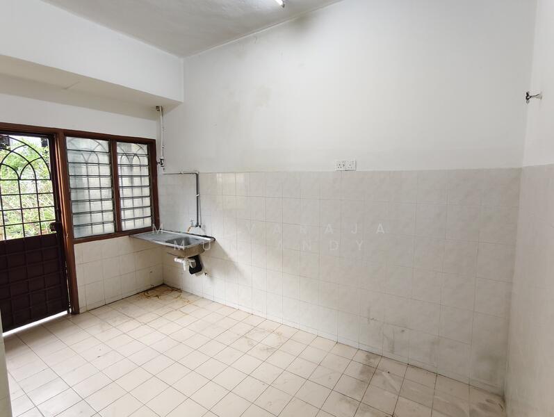 Bandar Teknologi Kajang Flat - 5