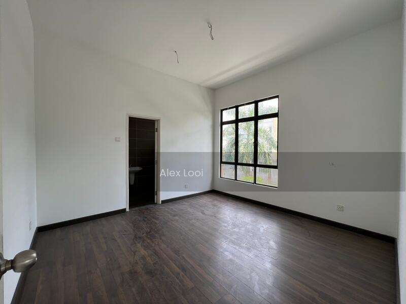 Phase 12A @ Precinct 12 Desa Tebrau - 3