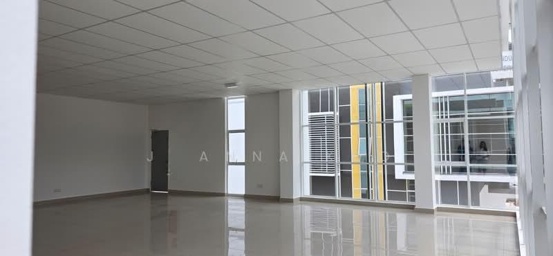 Taman Desa Cemerlang - 4