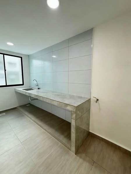 Rumah Pangsa Permas Jaya - 4