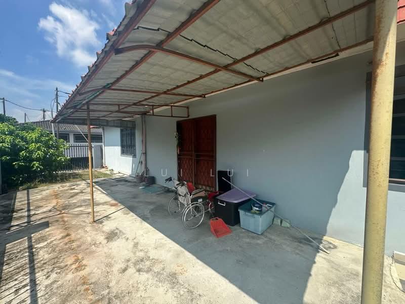 Taman Senai Utama - 2
