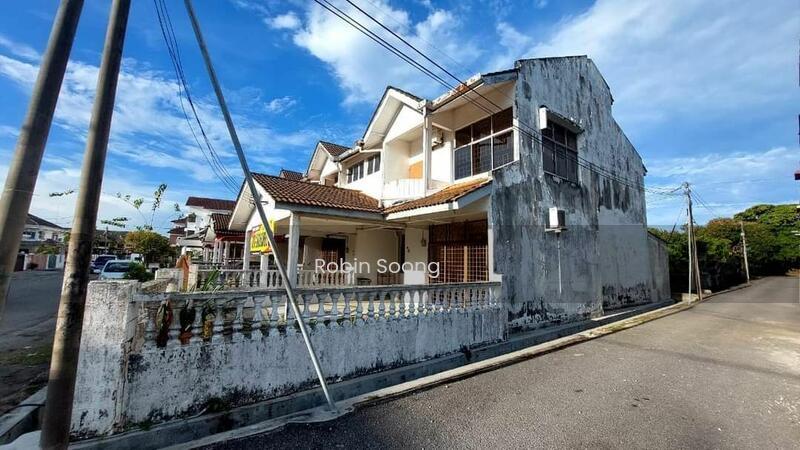 Double Storey Terrace house at Ujong Pasir/ Semabok - 3