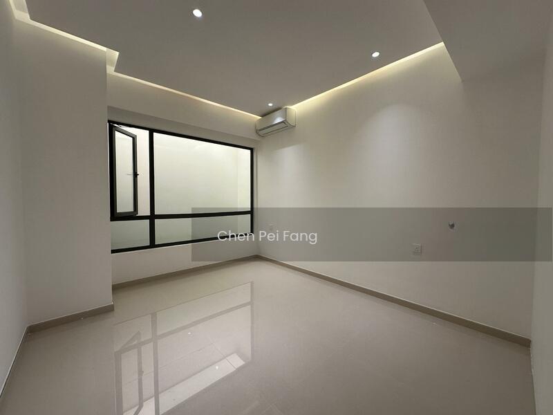 R&F Princess Cove Phase 2-Seine Region - 4