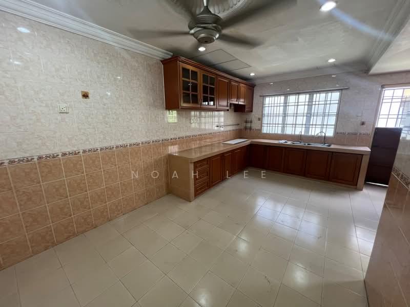 Taman Teluk Gedung Indah - 5