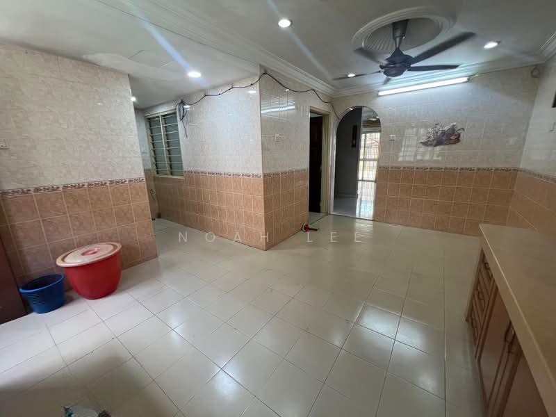 Taman Teluk Gedung Indah - 4