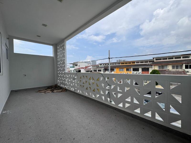 2 Storey Terrace Sri Petaling - 3
