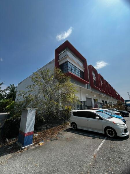 jalan hasta 1 , kawasan perusahaan BT 12 sungai rambai jenjarom - 1