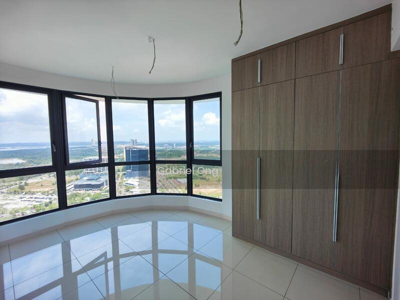 The M @ Medini Macrolink - 2