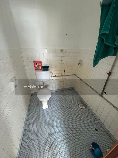 Taman Universiti Low Cost Corner - 5