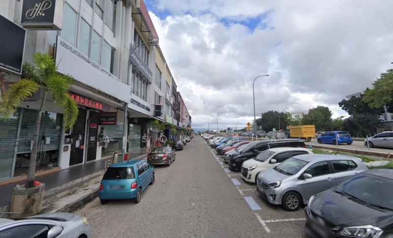 Taman Ungku Tun Aminah - 1