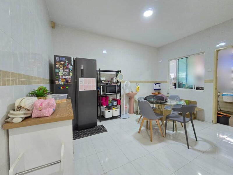 Seri Sungai Long - 2