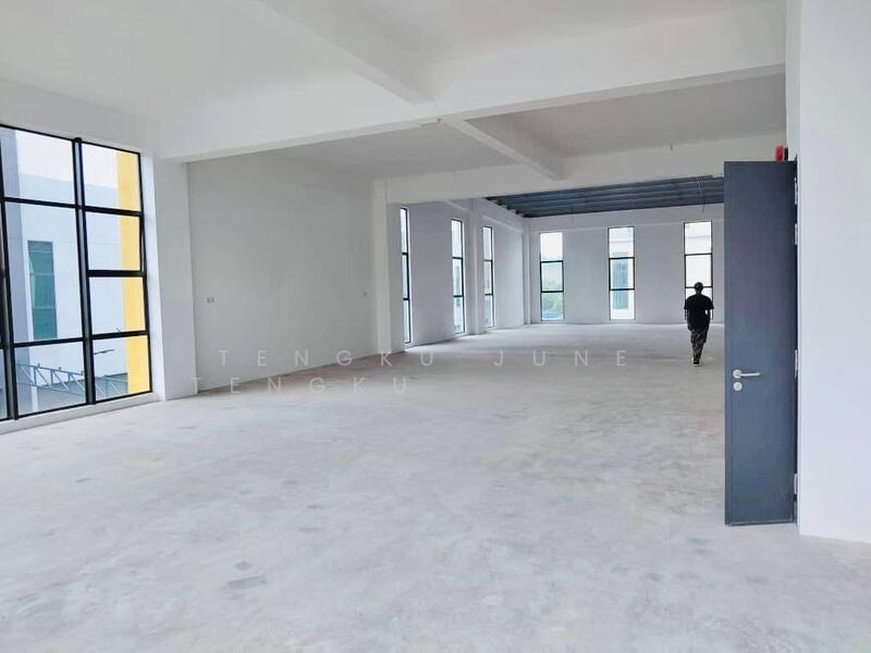 Factory Semi D Bandar Serenia Sepang - 4