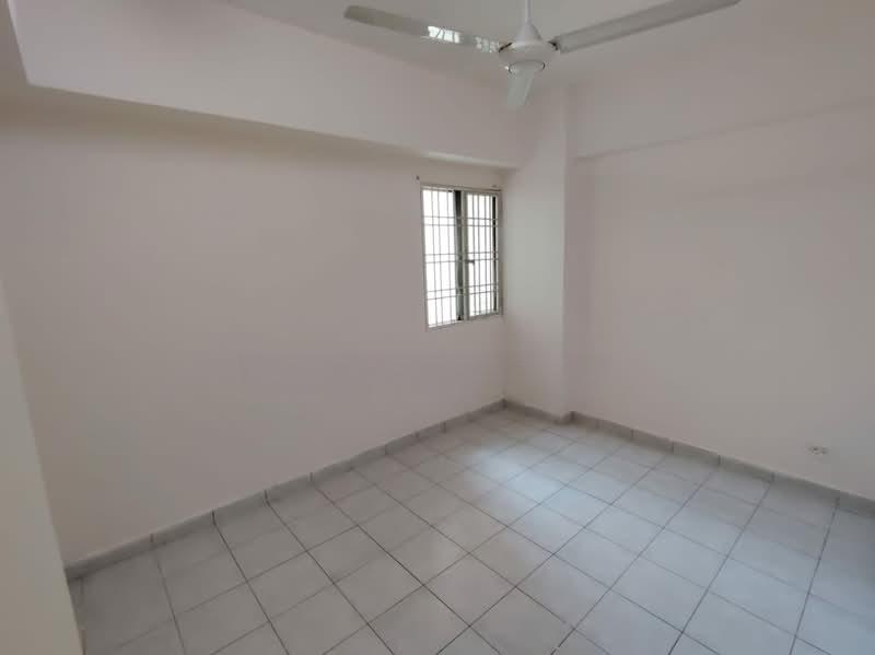 Pangsapuri Sri Cempaka - 3