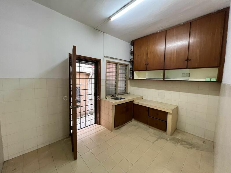 2-storey Terrace House at Taman Sri Sinar - 1