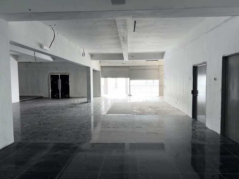 The Lakefront @ SouthKey - Shop Offices - 3