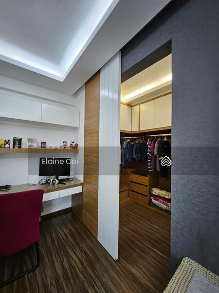 The Waterfront Condominium - 5
