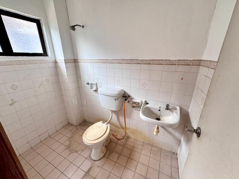 Bandar Country Homes - 5