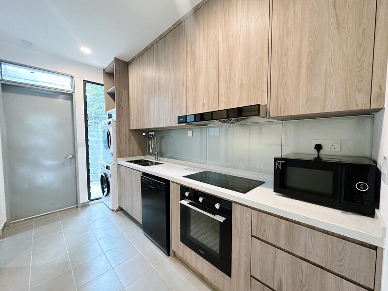 Damansara heights, bukit damansara, kuala lumpur - 4