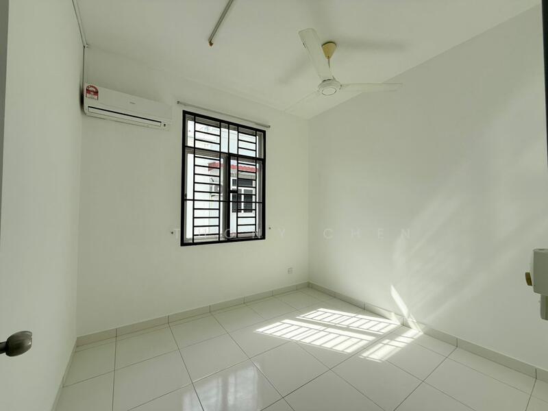 Bukit Indah Double Storey house for sale - 4