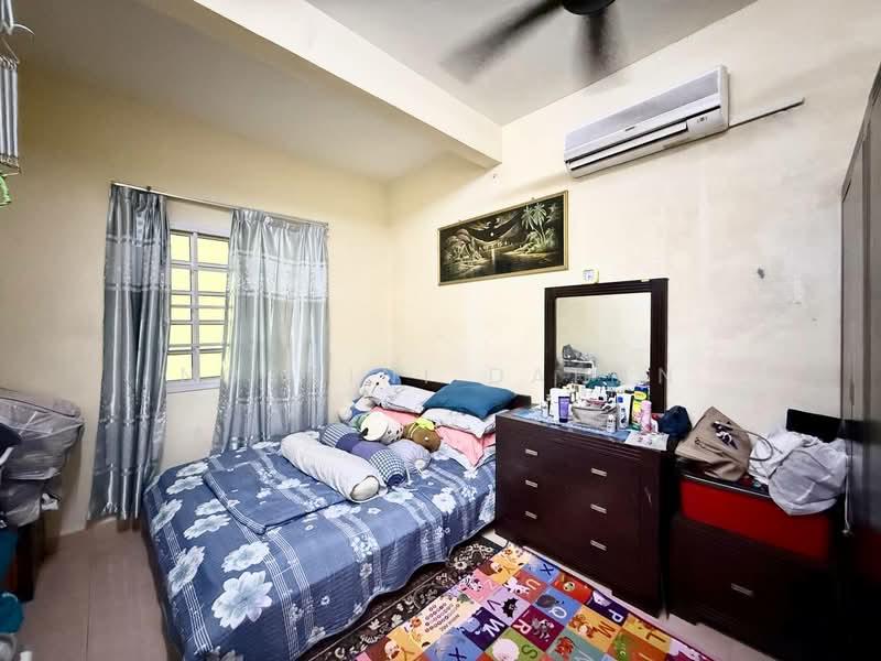 Lavender Heights - 3