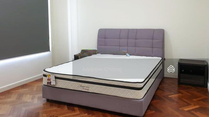 Quayside Seafront Resort Condominiums - 5