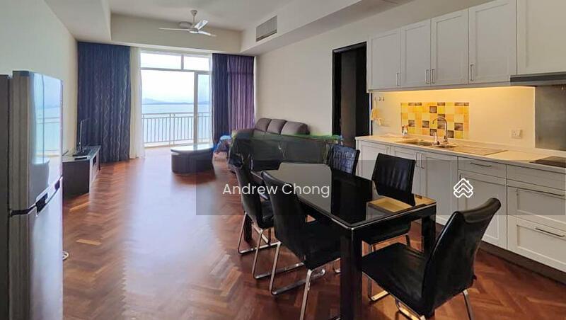 Quayside Seafront Resort Condominiums - 3