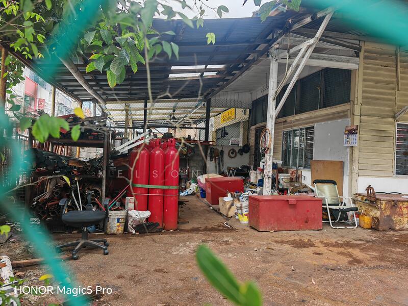 Kampung Baru Salak Selatan - 2