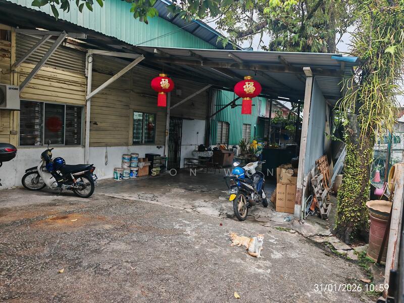 Kampung Baru Salak Selatan - 4