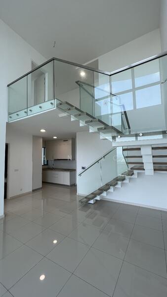 The M @ Medini Macrolink - 3