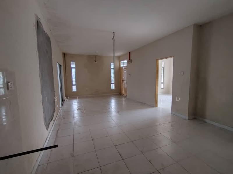 Bandar Tasik Senangin - 2