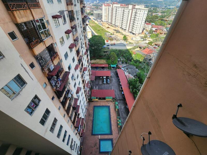 Pangsapuri Beringin - 4