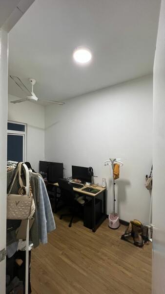 Aurora Tower @ Eco Sky - 4