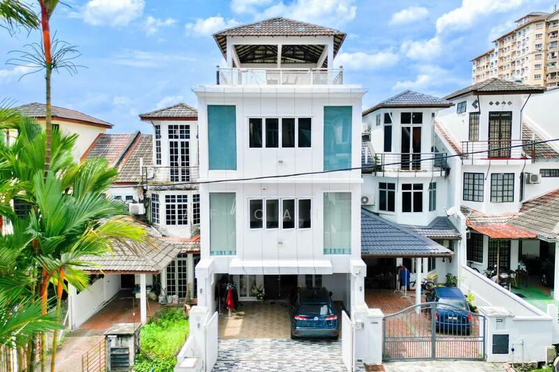 Taman Bukit Utama - 1