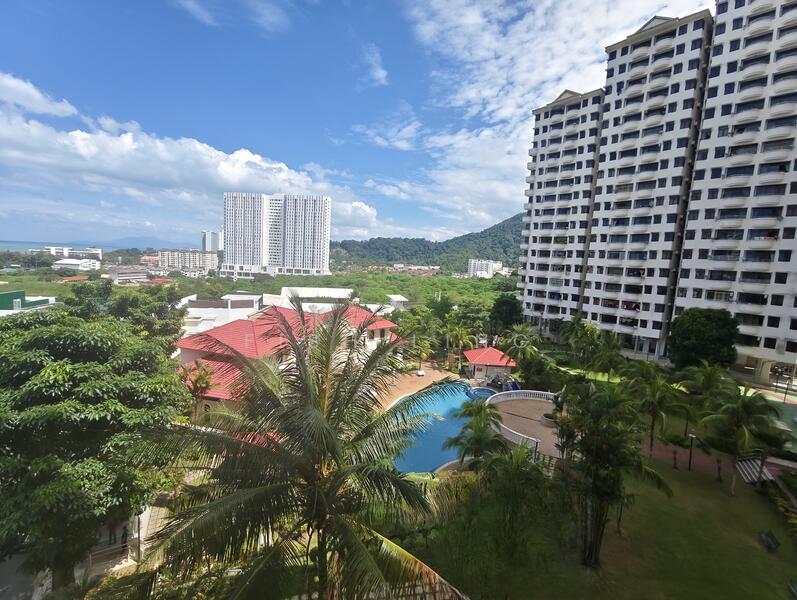 Eden Seaview Condominium - 2