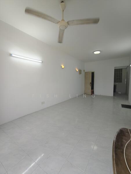 Eden Seaview Condominium - 3