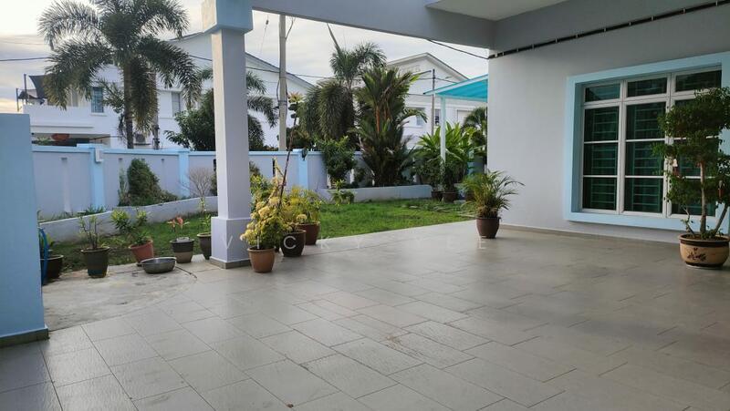 Bandar Saujana Putra - 1