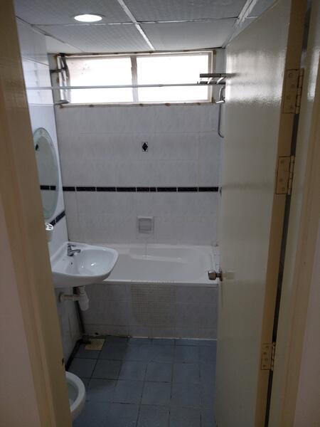 Eden Seaview Condominium - 3