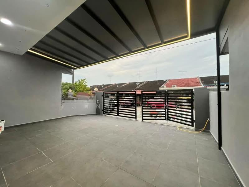 Single Storey Terrace House @12 Jalan Keris 20, Taman Puteri Wangsa, Ulu Tiram, Johor - 3