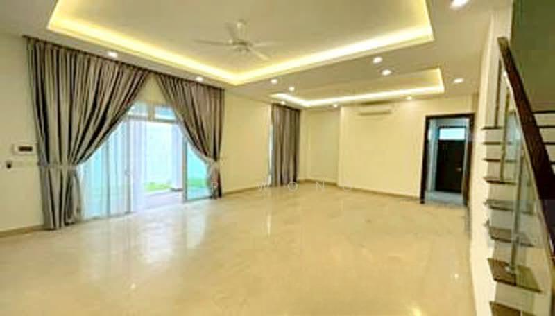 Tijani Ukay, Ampang Jaya - 1