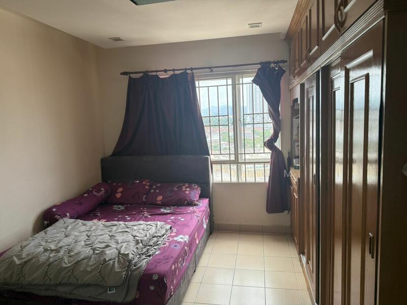 Plaza Metro Prima - 3