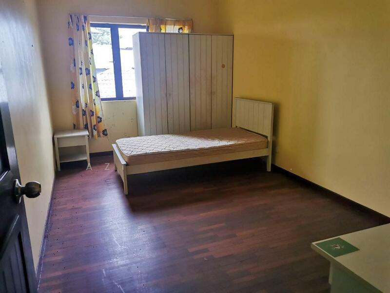 D'Melor Condominium - 4