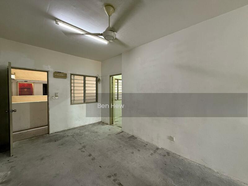 I-Park Apartment - 1