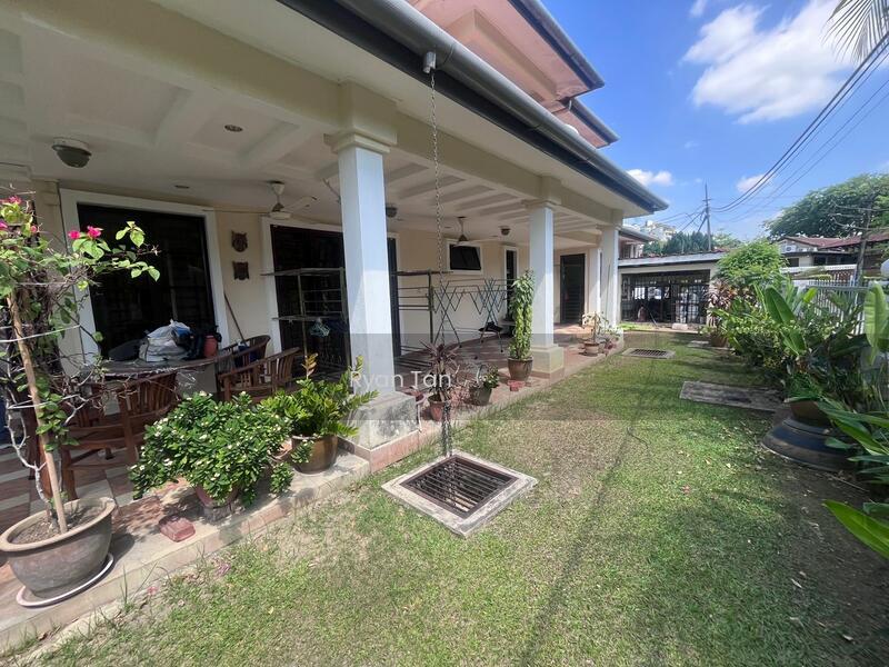 Bangsar Lucky Garden - 5
