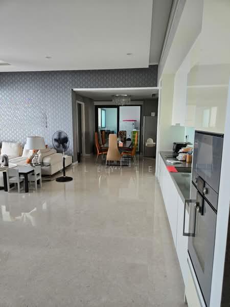 The Astaka @ 1 Bukit Senyum - 3