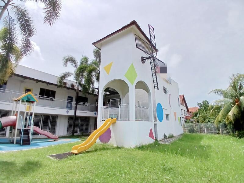 Taman Nusa Idaman - 1