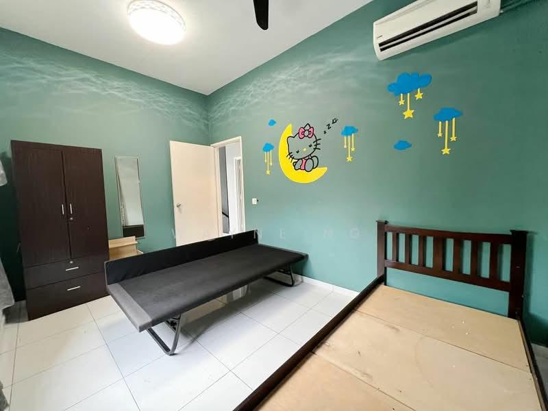 Bukit Indah Corner Lot Unit - 4