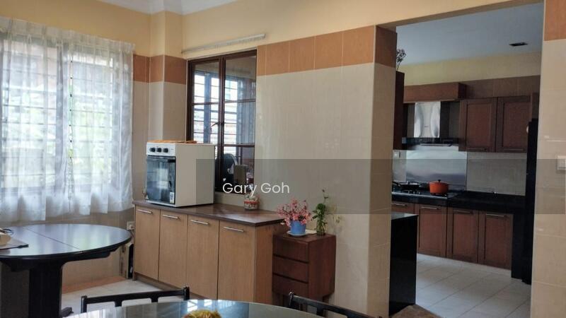 Bungalow at Ara Damansara - 2